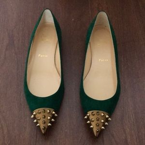 Emerald green geo flat never worn